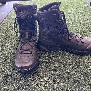 Black under Armour boots